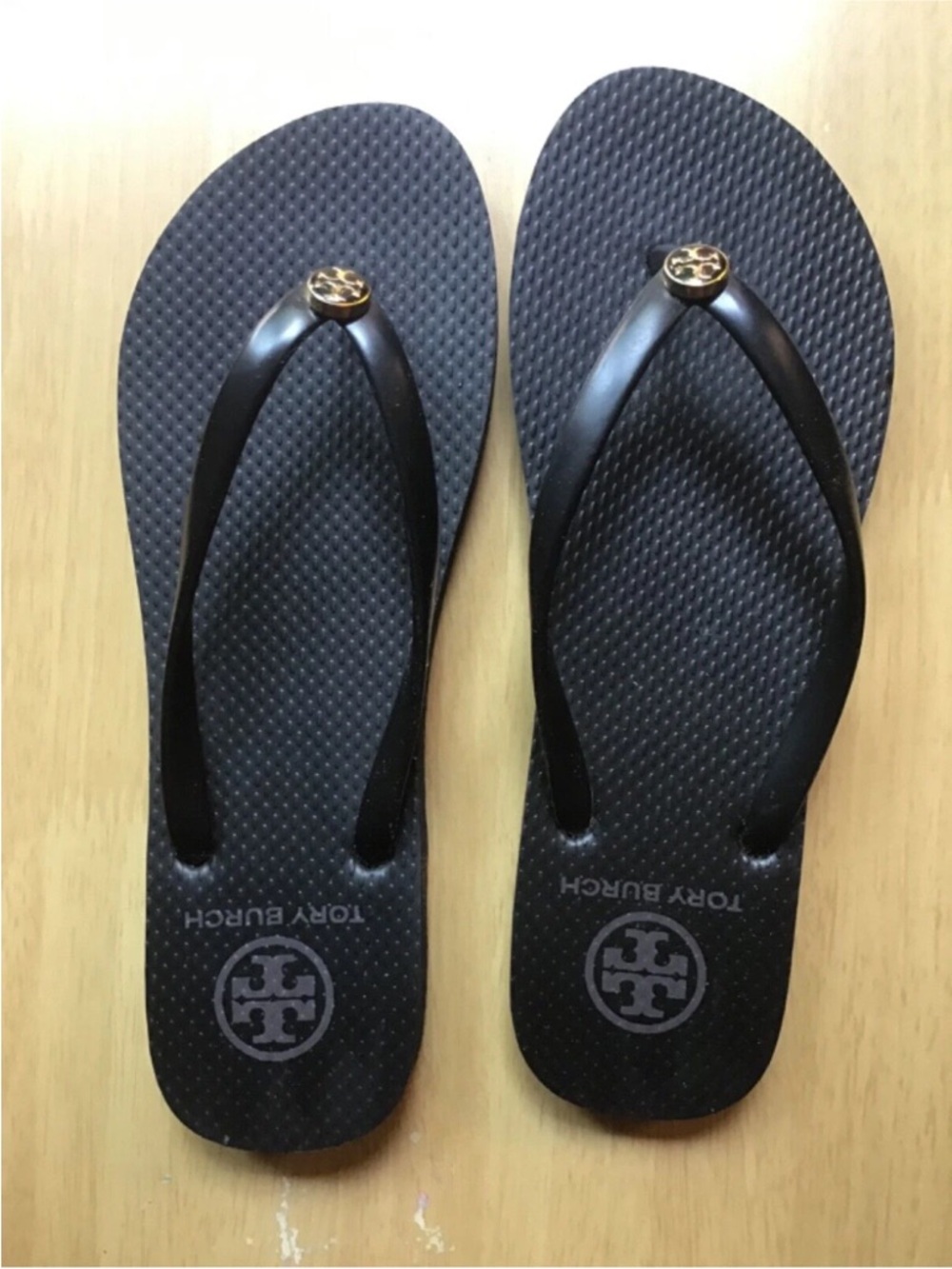 Tory Burch Black Flip Flops with Gold Logo Accent New sizes 6,7,8,9,10